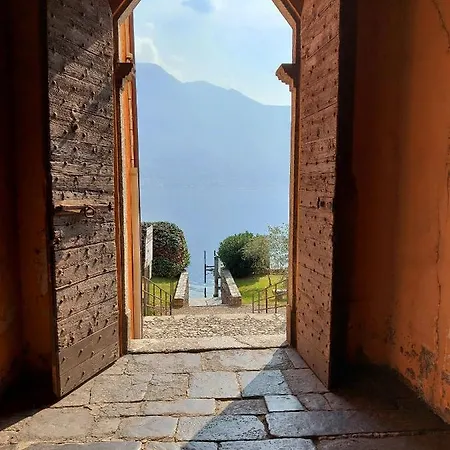 Le Allegre Comari Di *